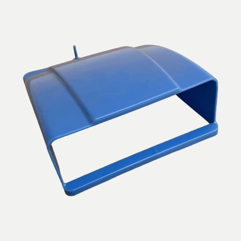 Couvercle bleu realise par Plazur Industries