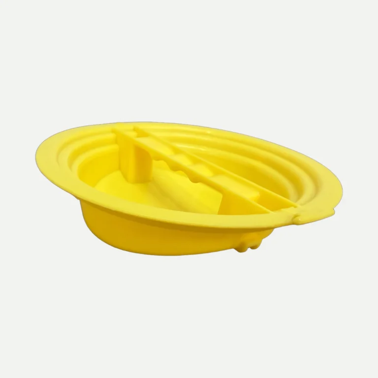 Couvercle jaune realise par Plazur Industries