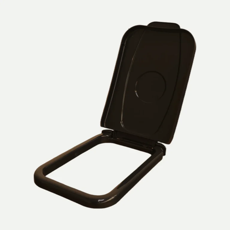 Piece plastique noir realise par Plazur Industries
