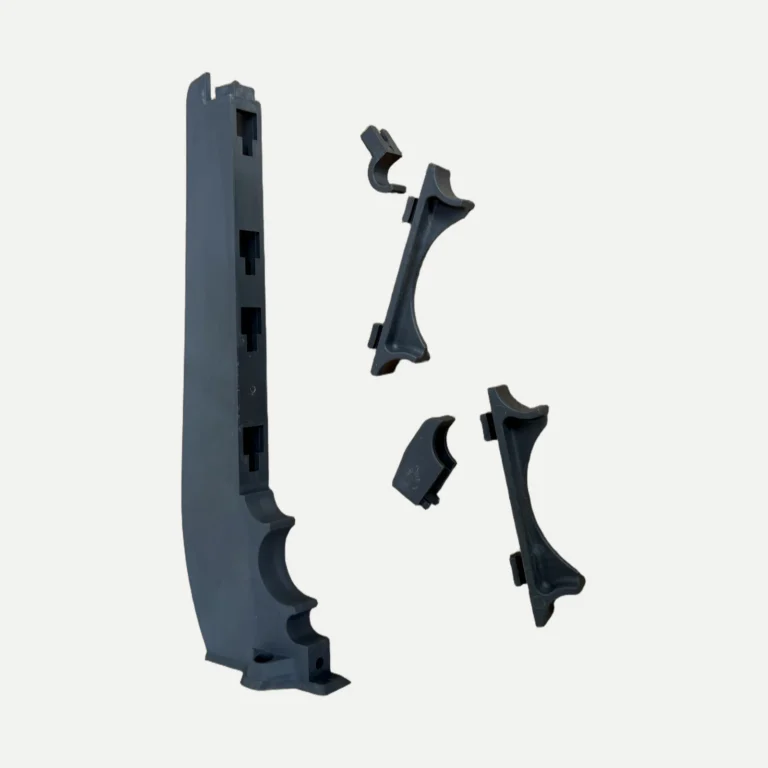 Produit plastique gris realise par Plazur Industries