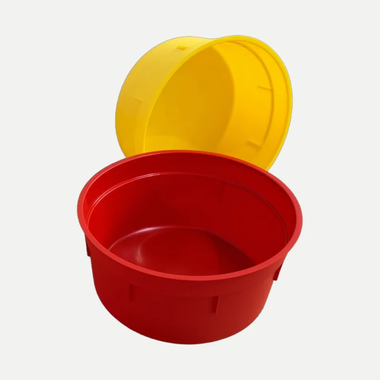Recipient jaune realise par Plazur Industries